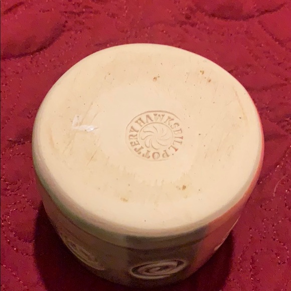 Hawksbill Pottery Sponge/mail or cell phone holder - Picture 3 of 3